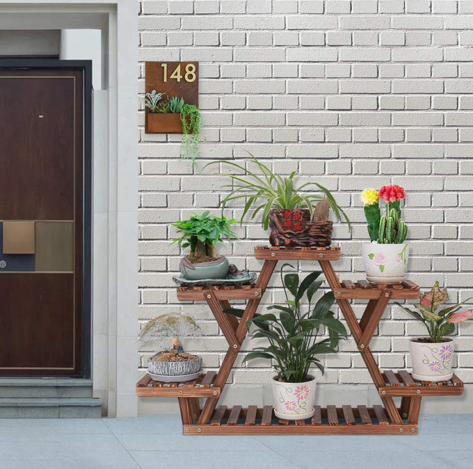 Üçgen Çiçek Standı