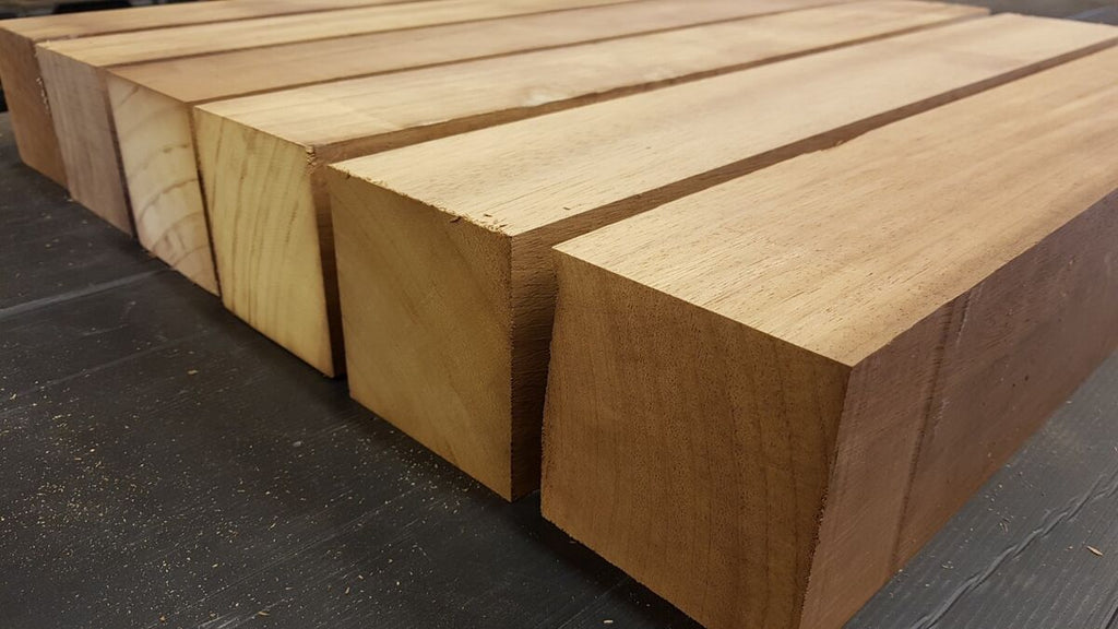 İroko Ahşap Çıta – Tropikal Dayanıklılık | Cephe, Bahçe ve Mobilya Uygulamaları