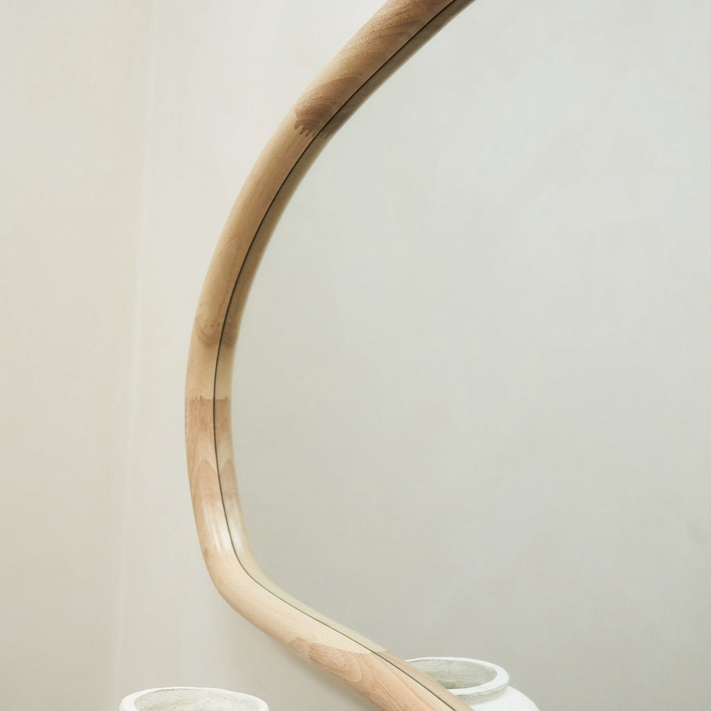 Lua Hafif Ahşap Düzensiz Duvar Aynası 150cm X 75cm