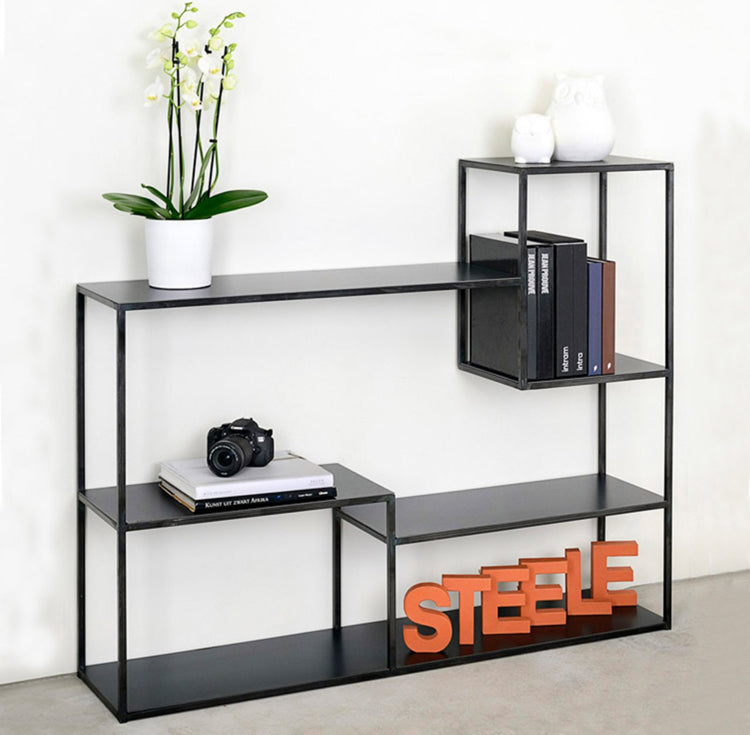 Asymmetrisches Bücherregal 